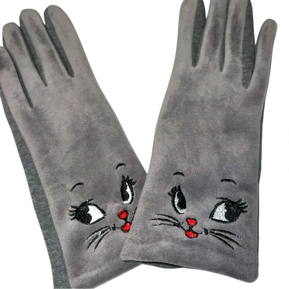 Gray Cat Face Gloves